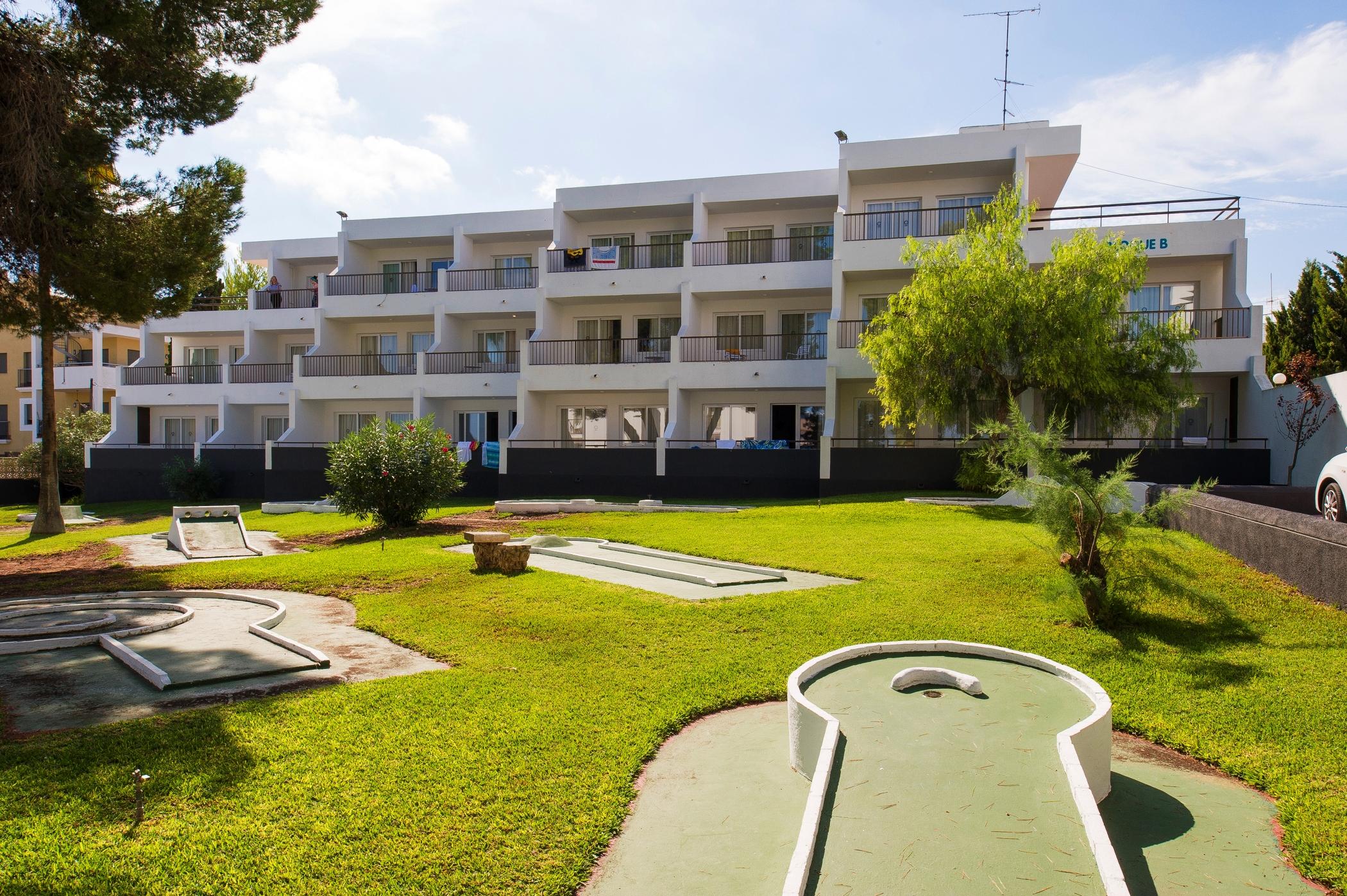 Apartamentos Vibra Riviera Sant Antoni de Portmany Exterior foto