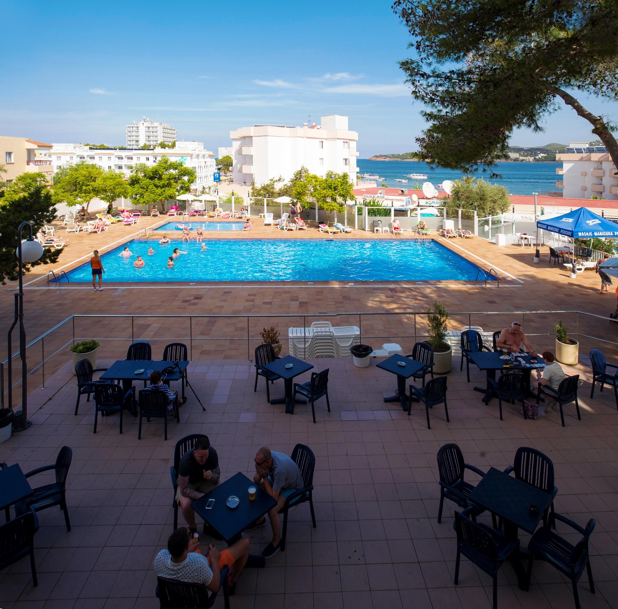 Apartamentos Vibra Riviera Sant Antoni de Portmany Exterior foto
