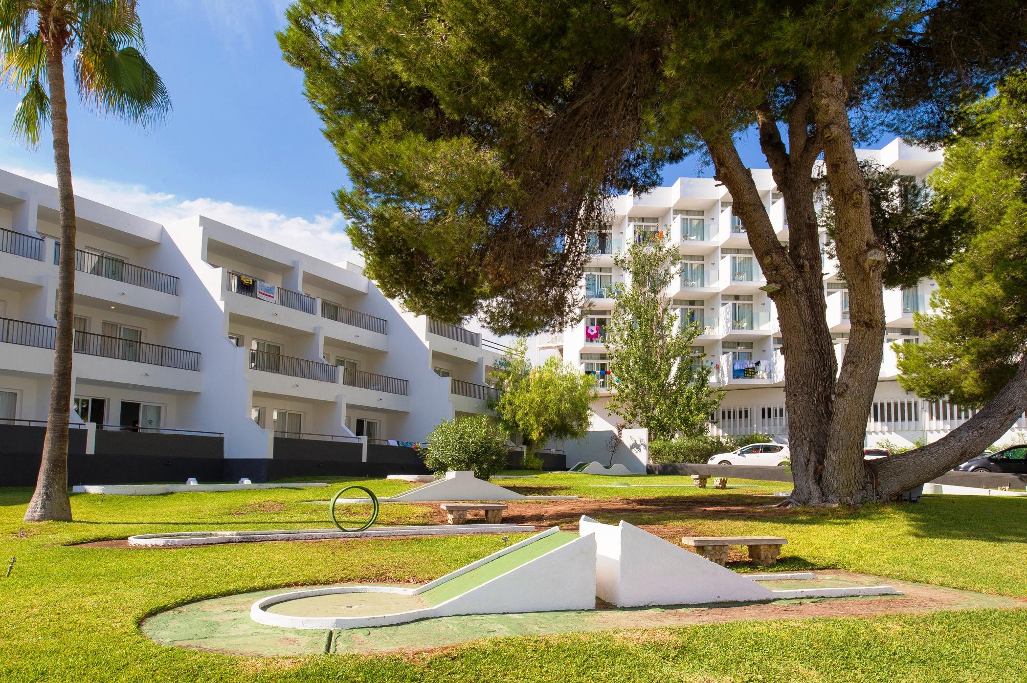 Apartamentos Vibra Riviera Sant Antoni de Portmany Exterior foto