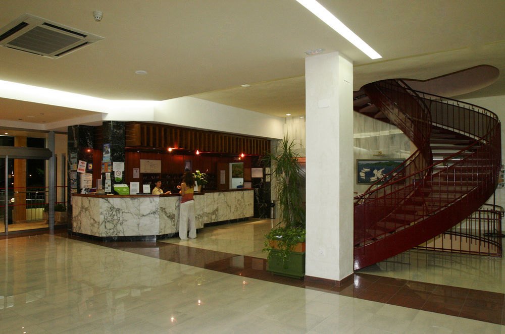 Apartamentos Vibra Riviera Sant Antoni de Portmany Exterior foto