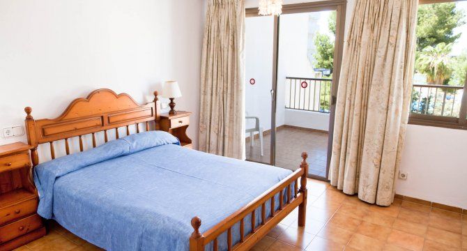 Apartamentos Vibra Riviera Sant Antoni de Portmany Exterior foto