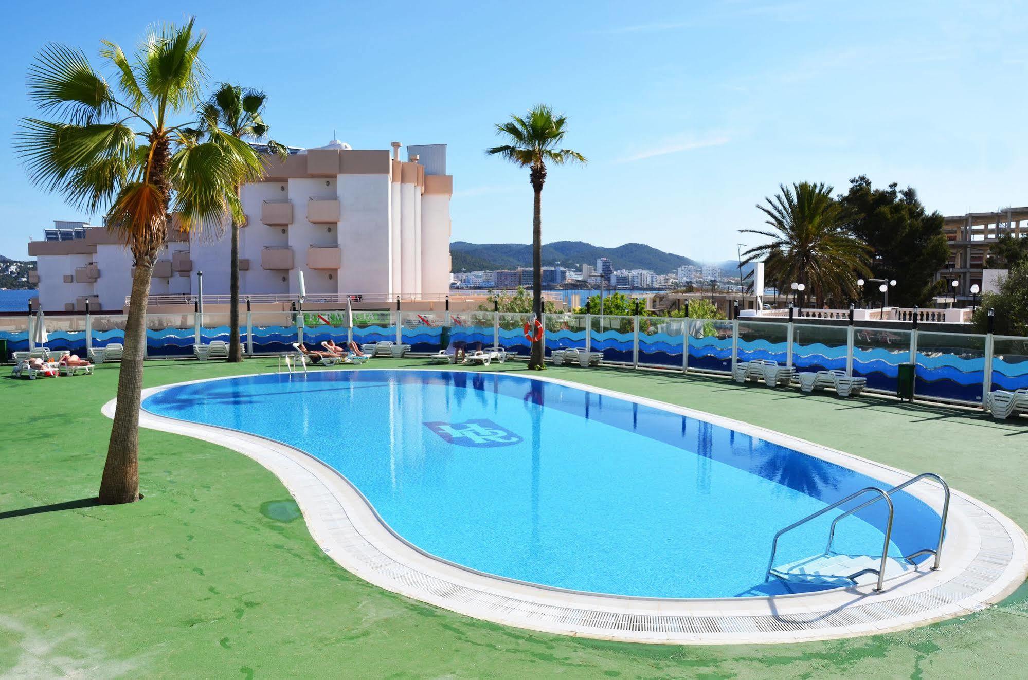 Apartamentos Vibra Riviera Sant Antoni de Portmany Exterior foto